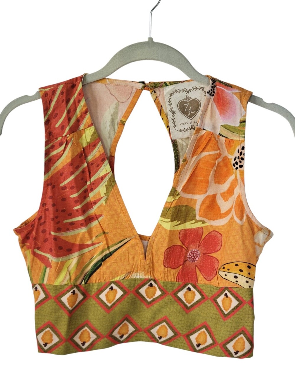 Z&L Europe Delia Tropical V-Neck Cropped Tank Top Cut Out Back Boho S NWOT Indie